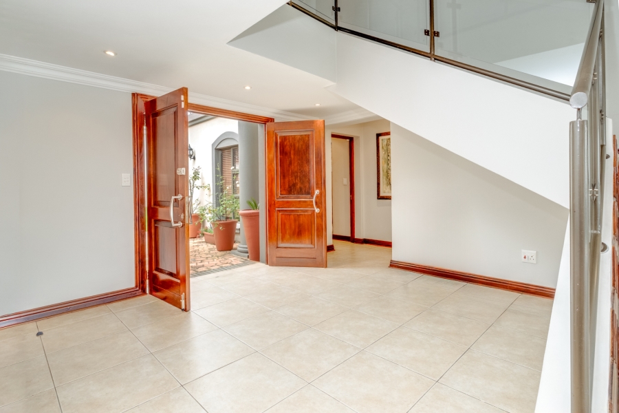 4 Bedroom Property for Sale in Morningside Gauteng