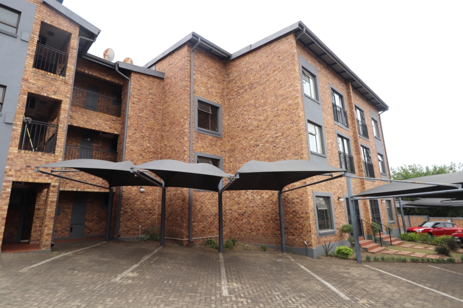 To Let 2 Bedroom Property for Rent in Birchleigh Gauteng