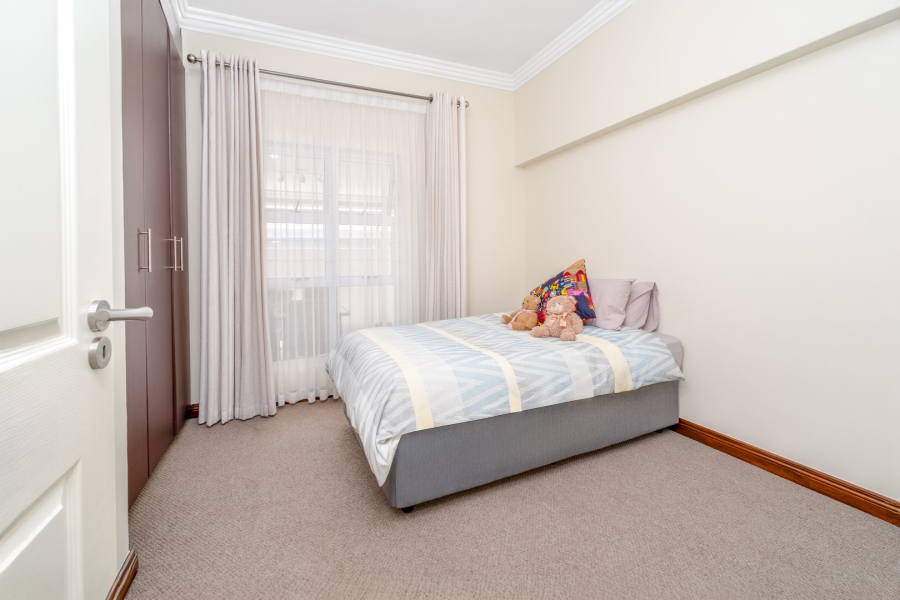 3 Bedroom Property for Sale in Broadacres Gauteng