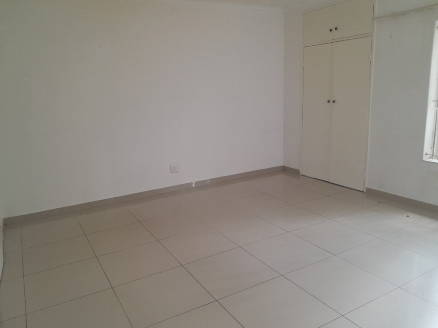 To Let 3 Bedroom Property for Rent in Brackendowns Gauteng