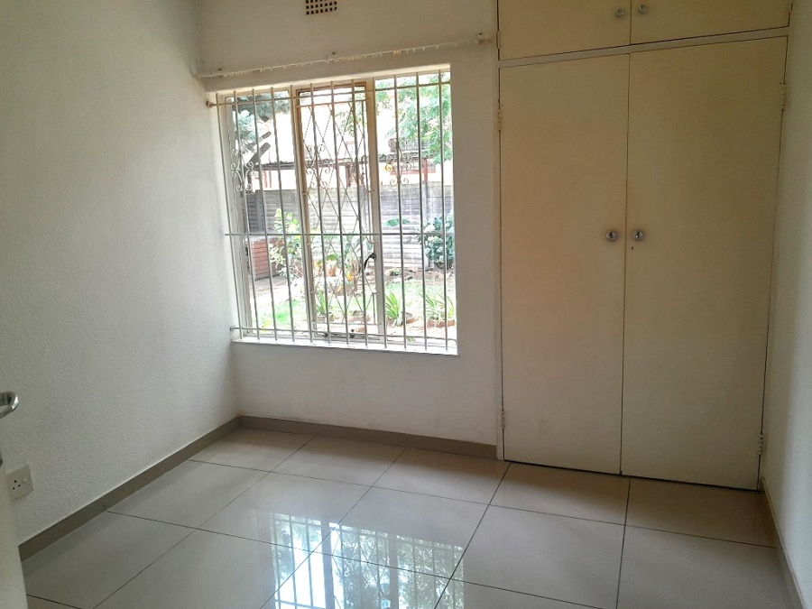 To Let 3 Bedroom Property for Rent in Brackendowns Gauteng