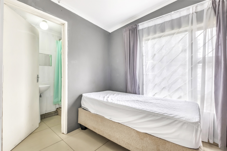 7 Bedroom Property for Sale in Auckland Park Gauteng