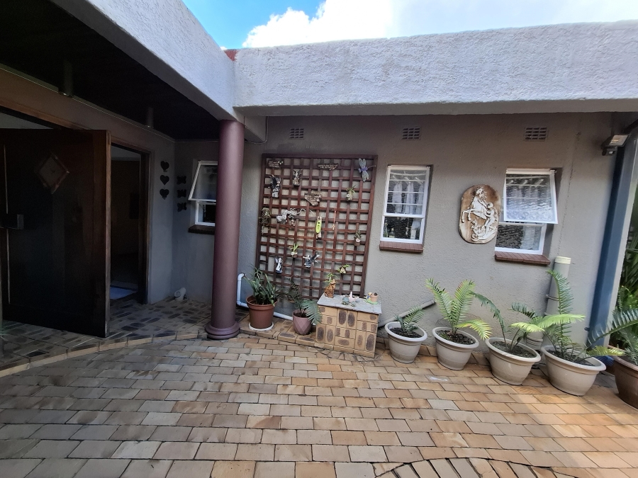 3 Bedroom Property for Sale in Dal Fouche Gauteng