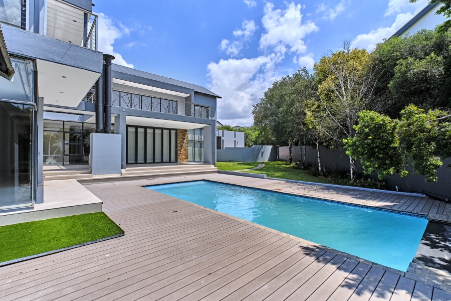 To Let 4 Bedroom Property for Rent in Waterfall Country Estate Gauteng