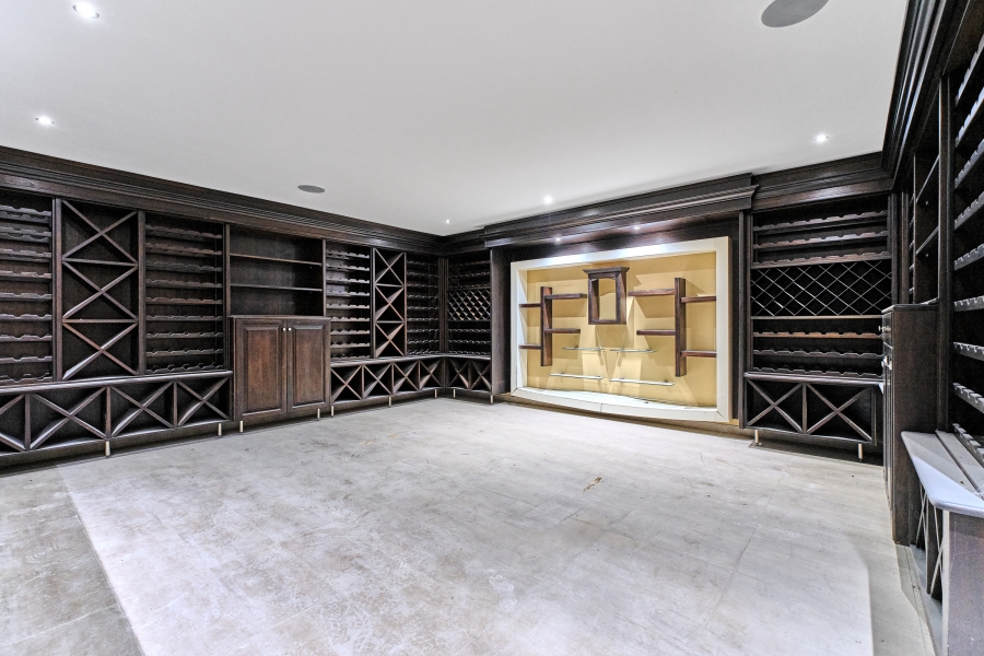 To Let 4 Bedroom Property for Rent in Waterfall Country Estate Gauteng