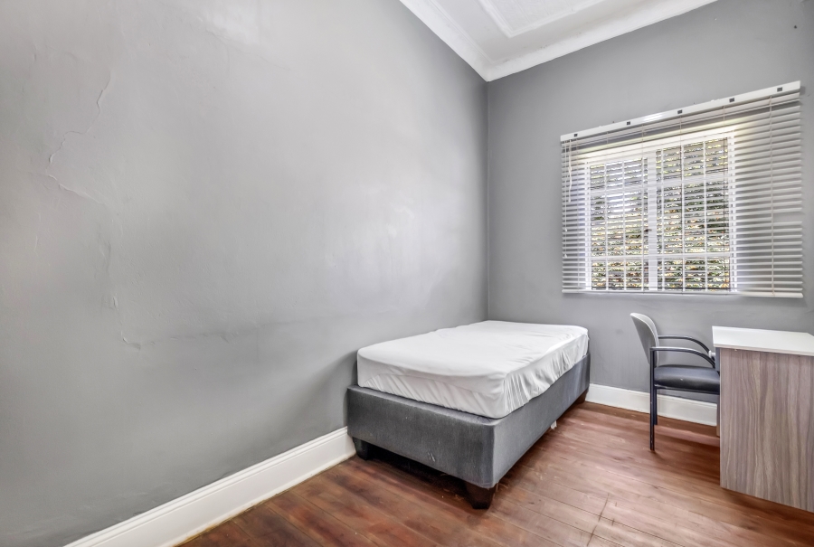 6 Bedroom Property for Sale in Auckland Park Gauteng