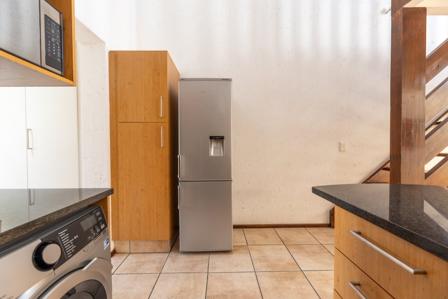 To Let 1 Bedroom Property for Rent in Lonehill Gauteng