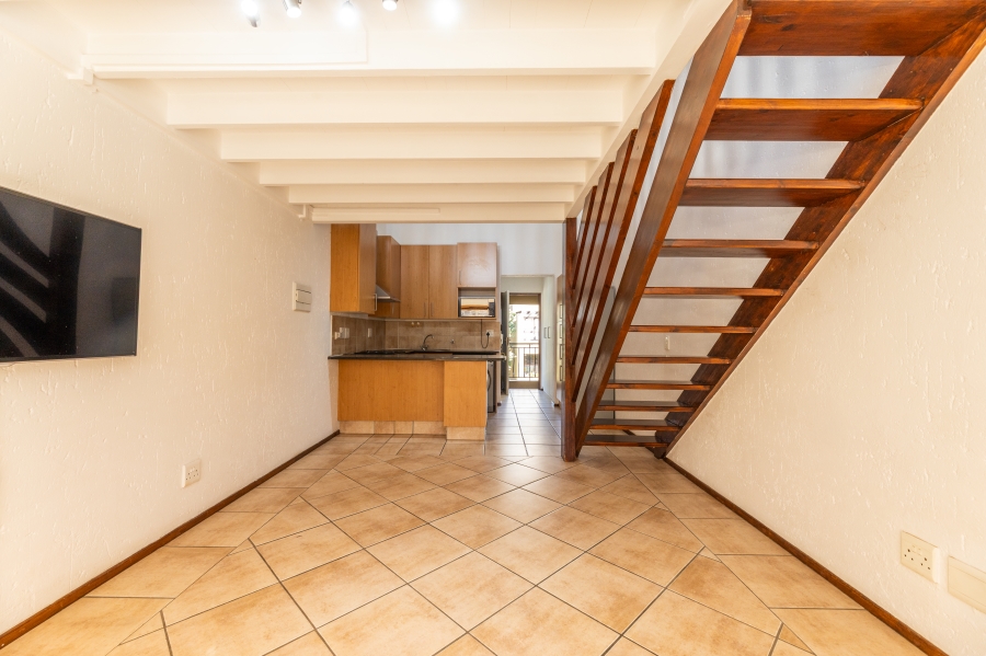 To Let 1 Bedroom Property for Rent in Lonehill Gauteng