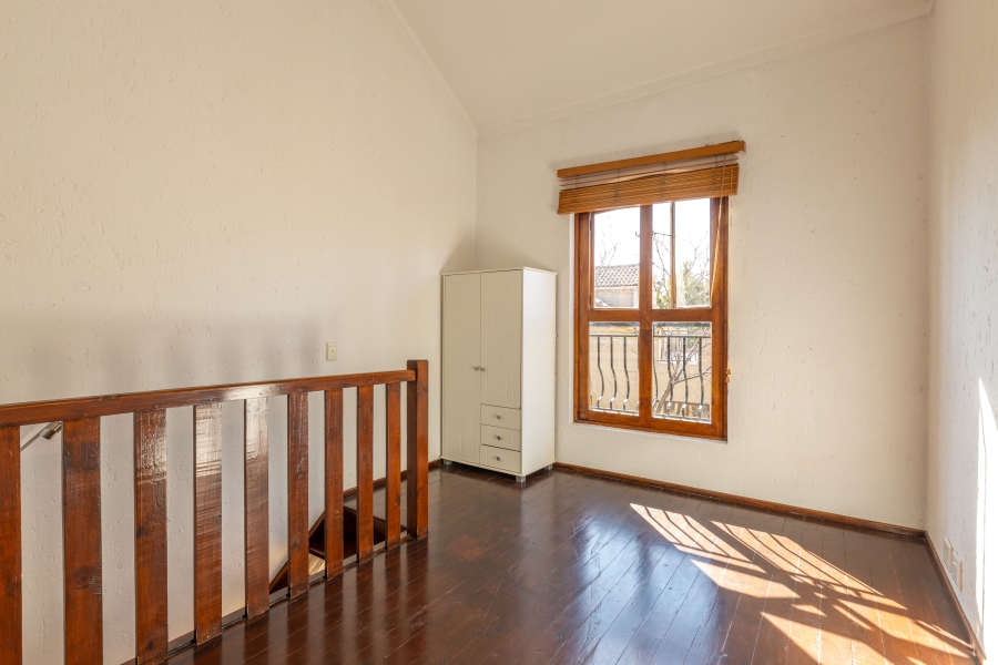 To Let 1 Bedroom Property for Rent in Lonehill Gauteng