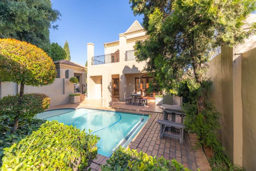 To Let 1 Bedroom Property for Rent in Lonehill Gauteng