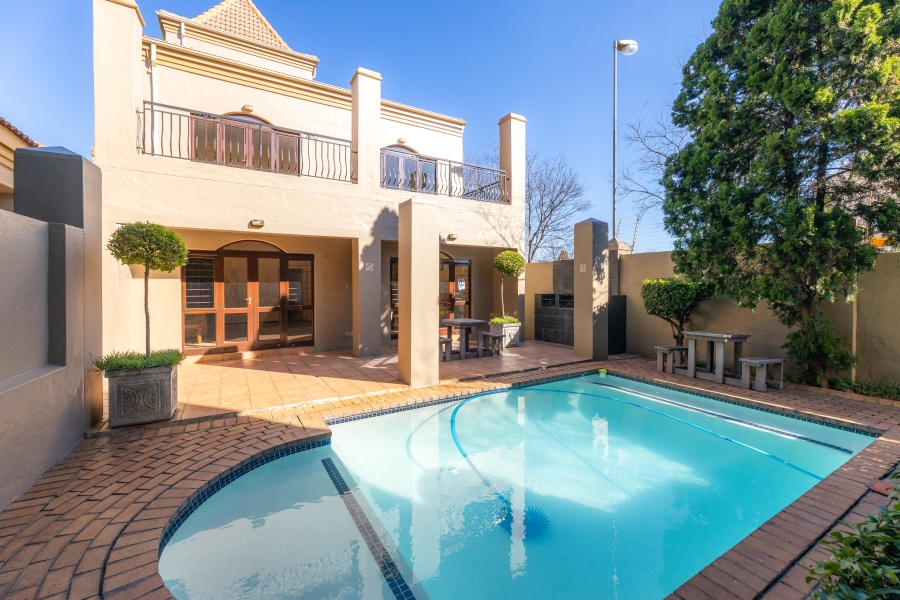 To Let 1 Bedroom Property for Rent in Lonehill Gauteng