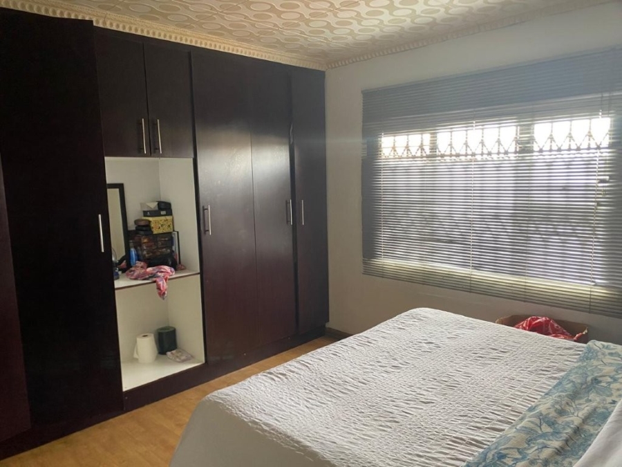 2 Bedroom Property for Sale in Tsakane Gauteng