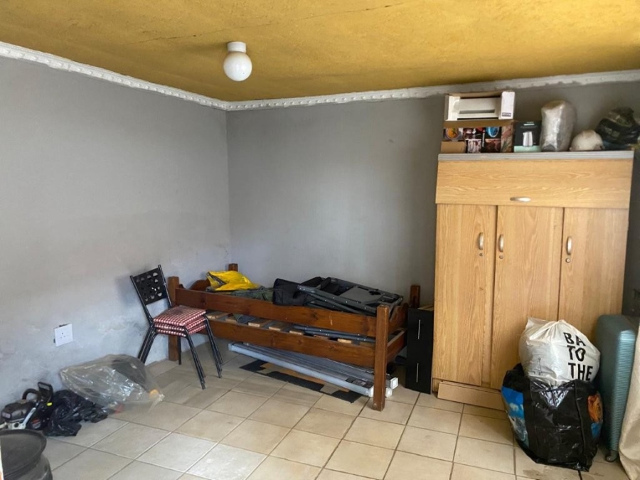 2 Bedroom Property for Sale in Tsakane Gauteng