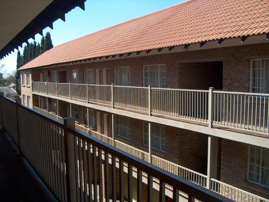 To Let 2 Bedroom Property for Rent in Kempton Park Central Gauteng