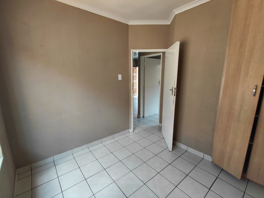 To Let 2 Bedroom Property for Rent in Kempton Park Central Gauteng