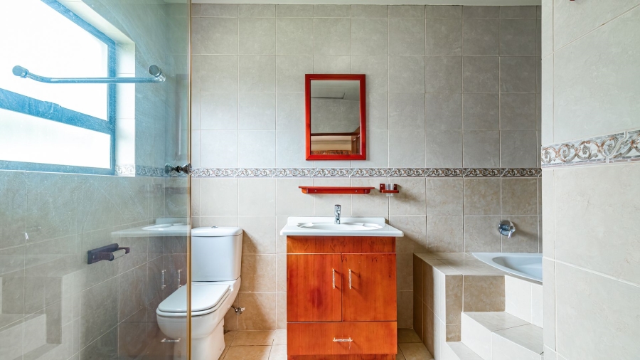 4 Bedroom Property for Sale in Savannah Hills Estate Gauteng