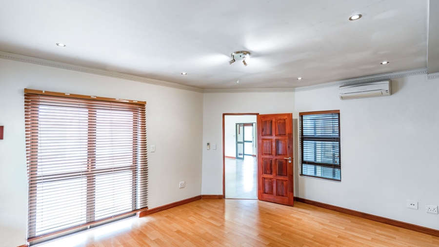 4 Bedroom Property for Sale in Savannah Hills Estate Gauteng