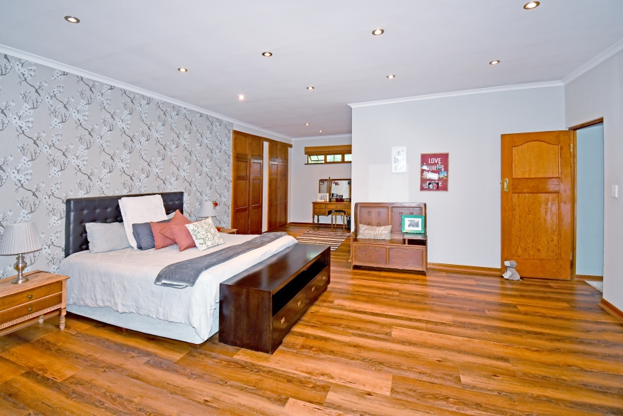 5 Bedroom Property for Sale in Craighall Park Gauteng