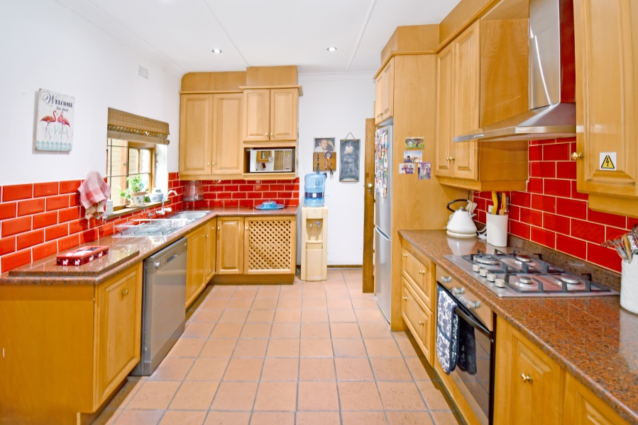 5 Bedroom Property for Sale in Craighall Park Gauteng