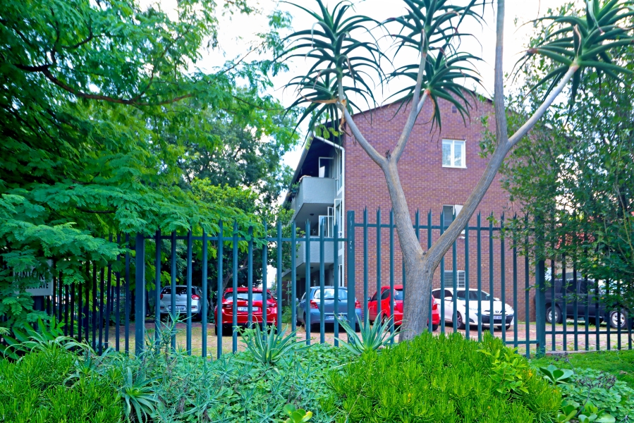 1 Bedroom Property for Sale in Blairgowrie Gauteng