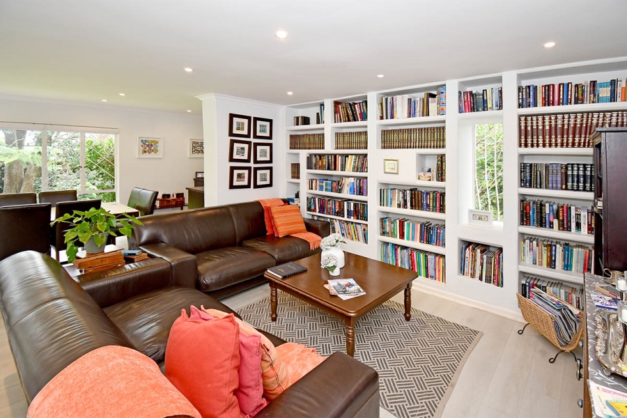 5 Bedroom Property for Sale in Fairmount Gauteng