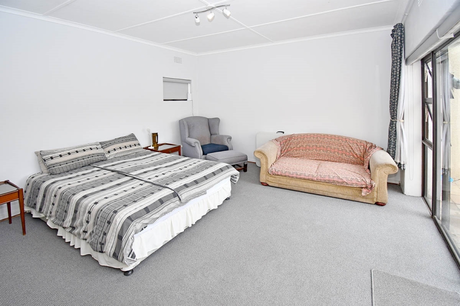 5 Bedroom Property for Sale in Fairmount Gauteng