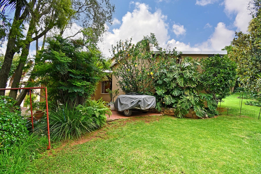 5 Bedroom Property for Sale in Fairmount Gauteng