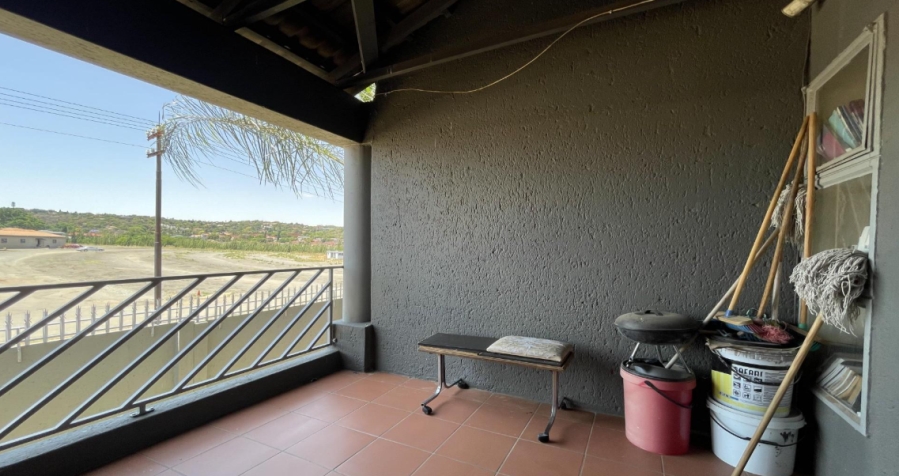 2 Bedroom Property for Sale in Mulbarton Gauteng