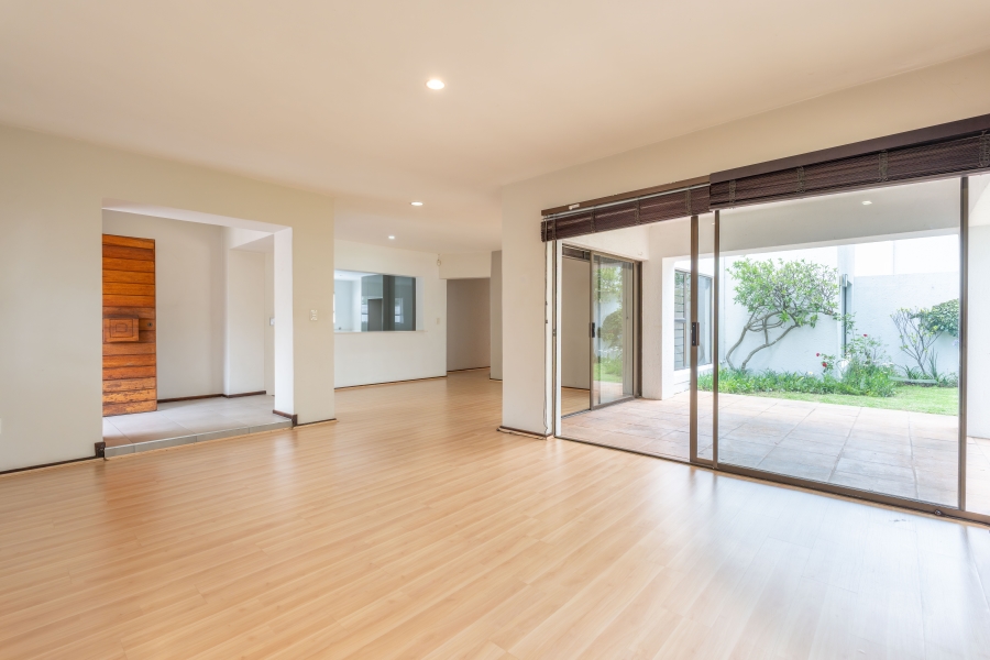 To Let 2 Bedroom Property for Rent in River Club Gauteng