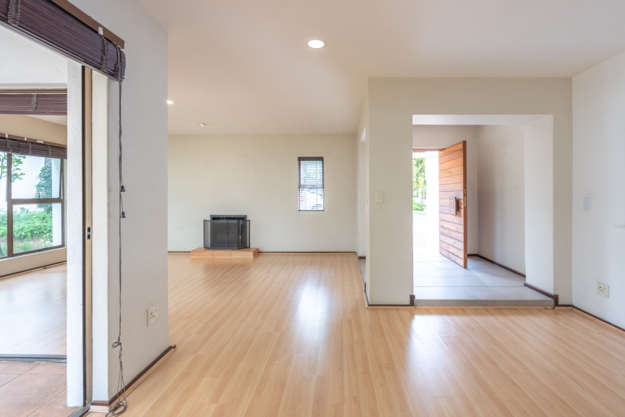 To Let 2 Bedroom Property for Rent in River Club Gauteng