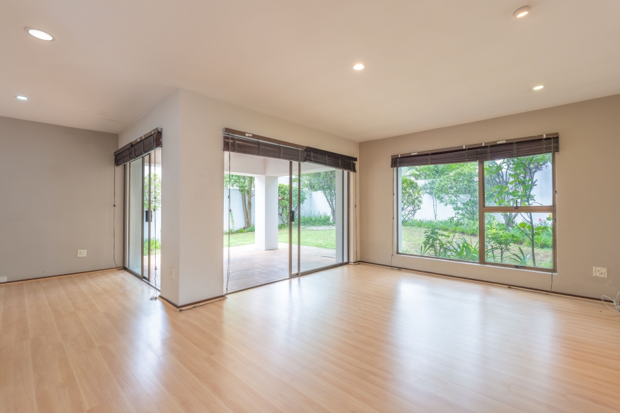 To Let 2 Bedroom Property for Rent in River Club Gauteng