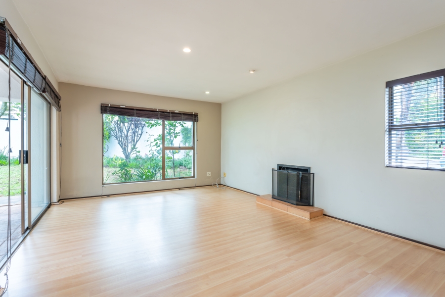 To Let 2 Bedroom Property for Rent in River Club Gauteng