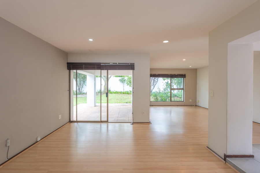 To Let 2 Bedroom Property for Rent in River Club Gauteng