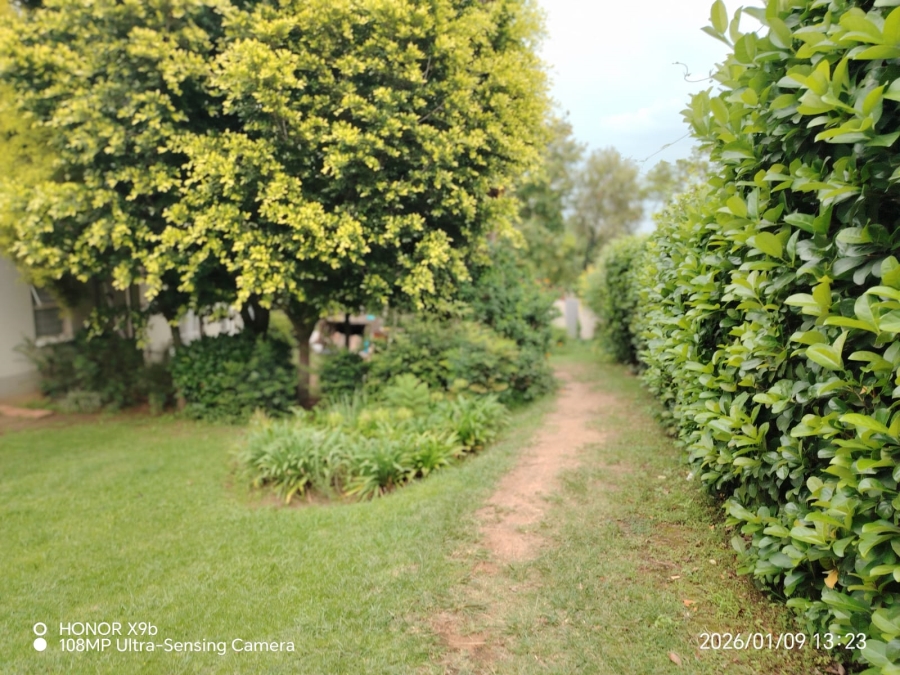 2 Bedroom Property for Sale in Vorna Valley Gauteng