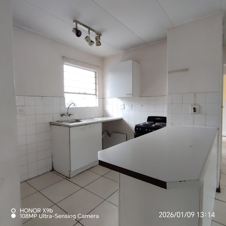 2 Bedroom Property for Sale in Vorna Valley Gauteng