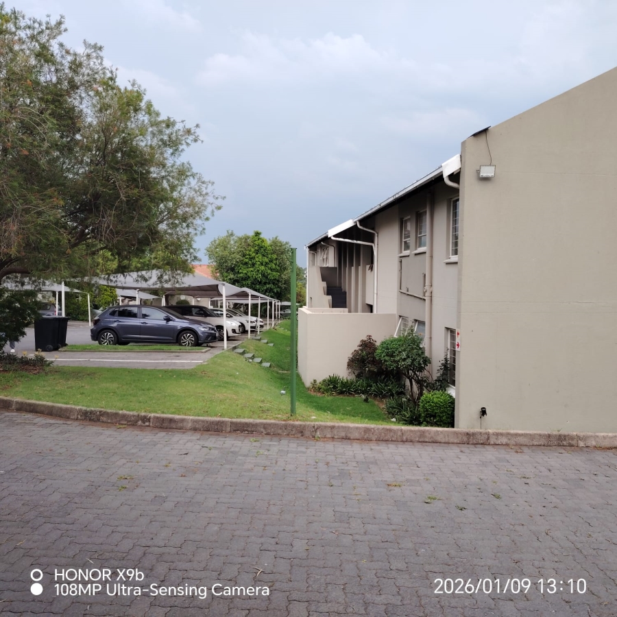 2 Bedroom Property for Sale in Vorna Valley Gauteng
