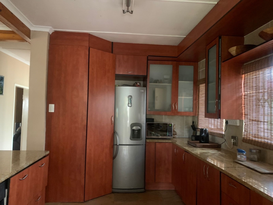 3 Bedroom Property for Sale in Hillshaven Gauteng