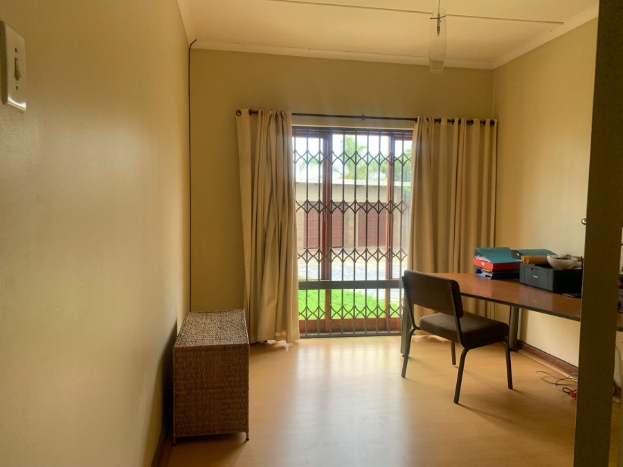 3 Bedroom Property for Sale in Hillshaven Gauteng