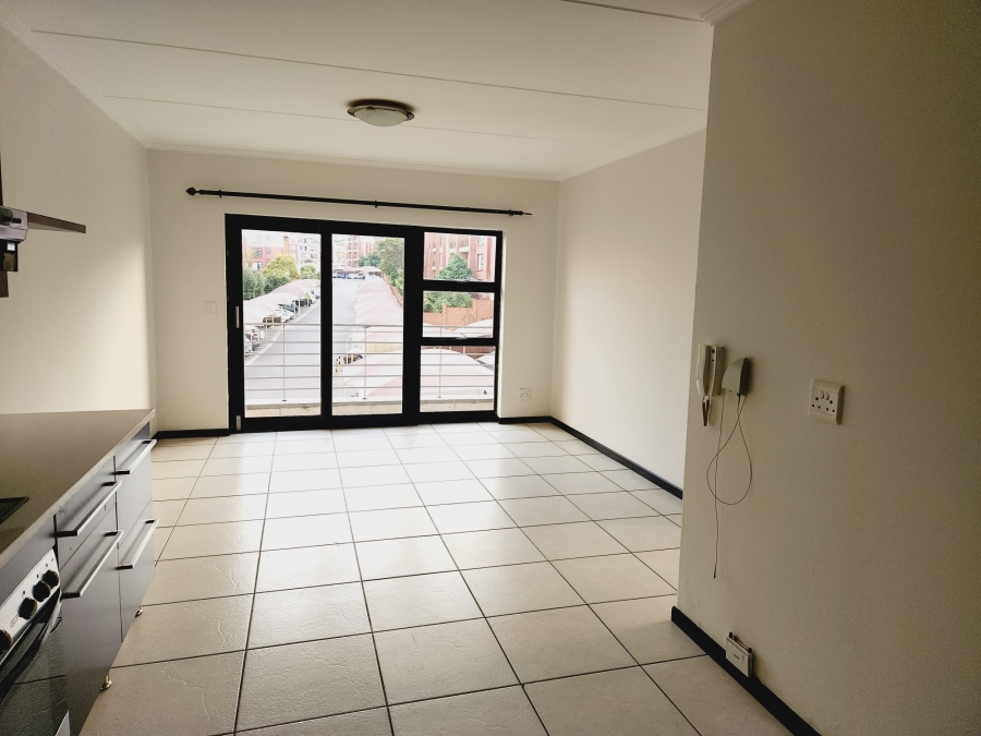 To Let 2 Bedroom Property for Rent in Greenstone Hill Gauteng