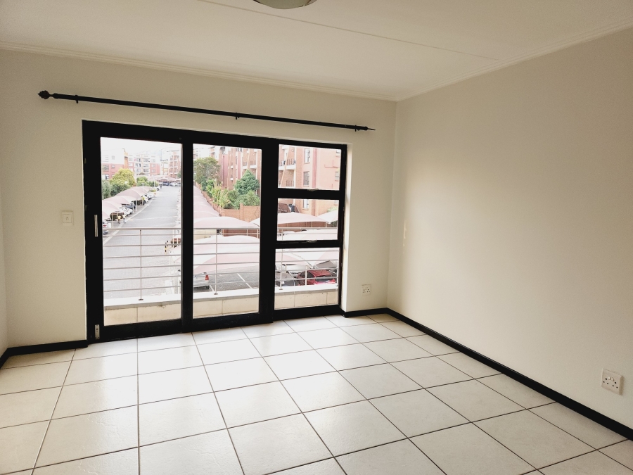 To Let 2 Bedroom Property for Rent in Greenstone Hill Gauteng