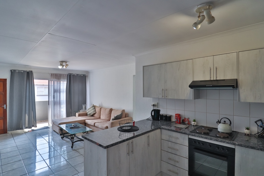 2 Bedroom Property for Sale in Vorna Valley Gauteng