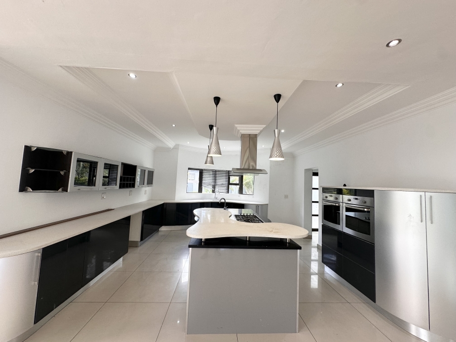 To Let 5 Bedroom Property for Rent in Thatchfield Estate Gauteng