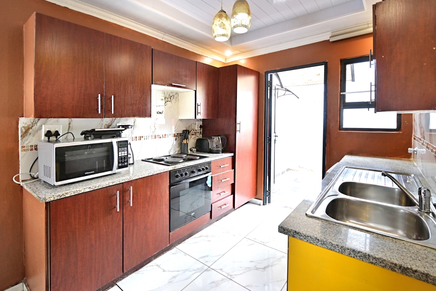 3 Bedroom Property for Sale in Noordwyk Gauteng