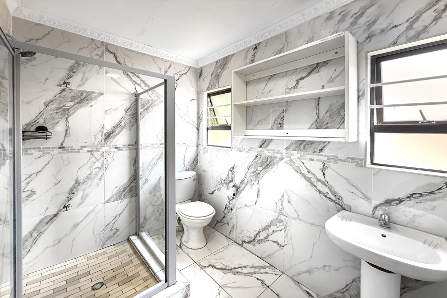 3 Bedroom Property for Sale in Noordwyk Gauteng