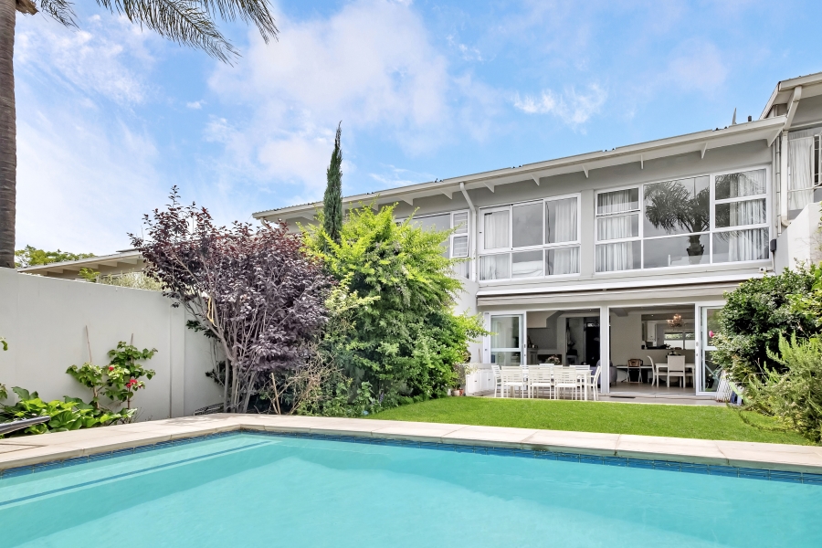 3 Bedroom Property for Sale in Atholl Gauteng