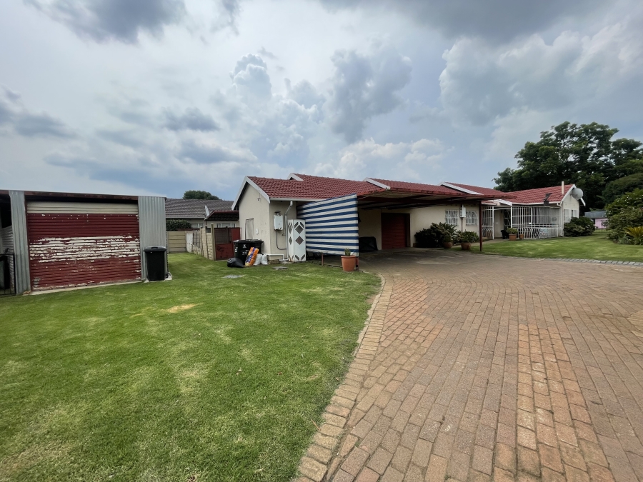 3 Bedroom Property for Sale in Witfield Gauteng