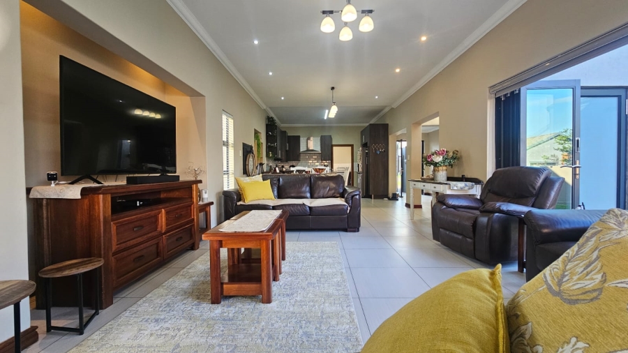 4 Bedroom Property for Sale in Midstream Ridge Gauteng