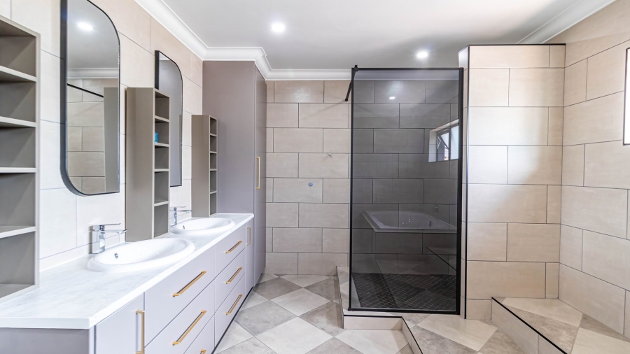 3 Bedroom Property for Sale in Rynfield Gauteng