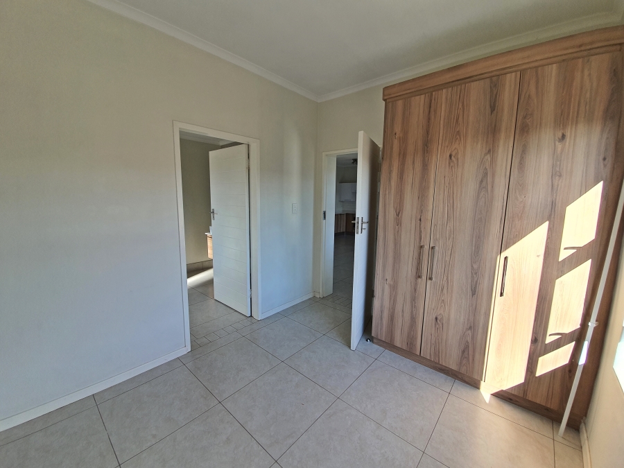 To Let 2 Bedroom Property for Rent in Golden Fields Estate Gauteng