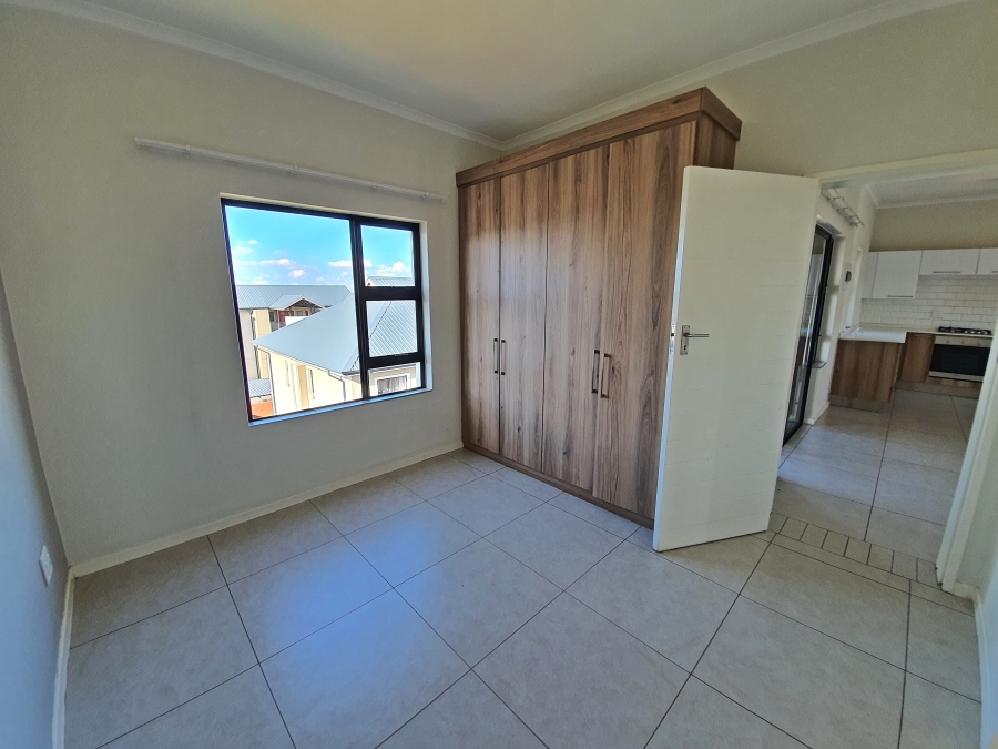 To Let 2 Bedroom Property for Rent in Golden Fields Estate Gauteng